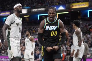 她的表现也 她的表现也